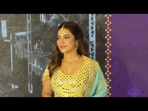 Orry, Poonam Pandey & Ruhanika Dhawan at Falguni Pathak’s Navratri Utsav 2026 | Celeb Spotting