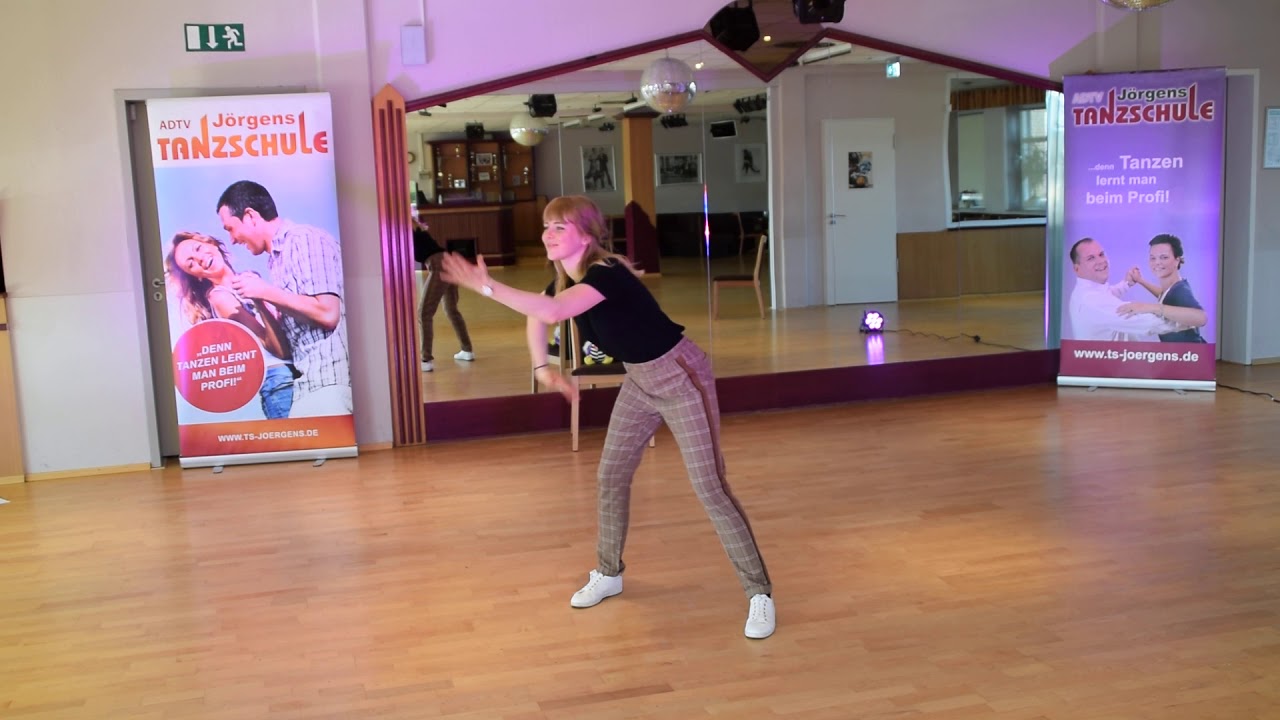 Livestream 4 -  Feuerwehrtanz