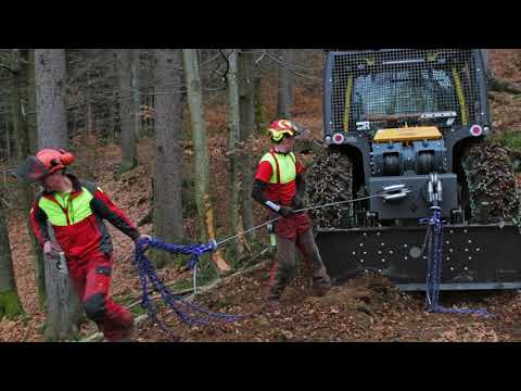 Look at this VALPRO forestry tractor in action - ProJernač,  Uniforest - BeGR8 Media