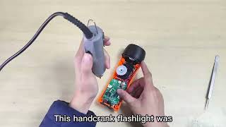 High Efficiency of Energy Conversion Cranking Flashlight
