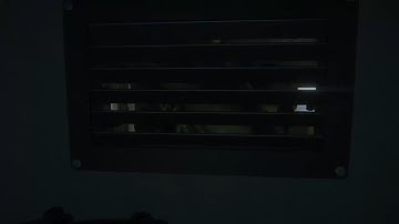 Playing Alien Isolation with the mic on like.......