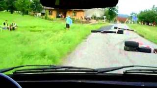 Peklo rallye team - dveřmi napřed z retardéru