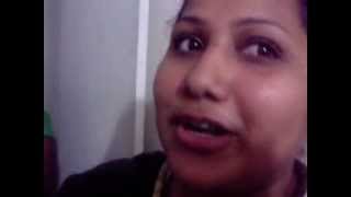 Bangladeshi Girl Razia kissing secretly with office colleague (scandal)