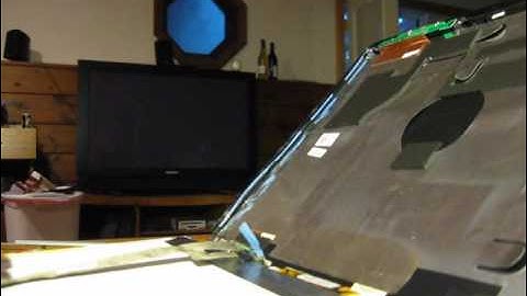 Replacing Inspiron 1525 laptop LCD