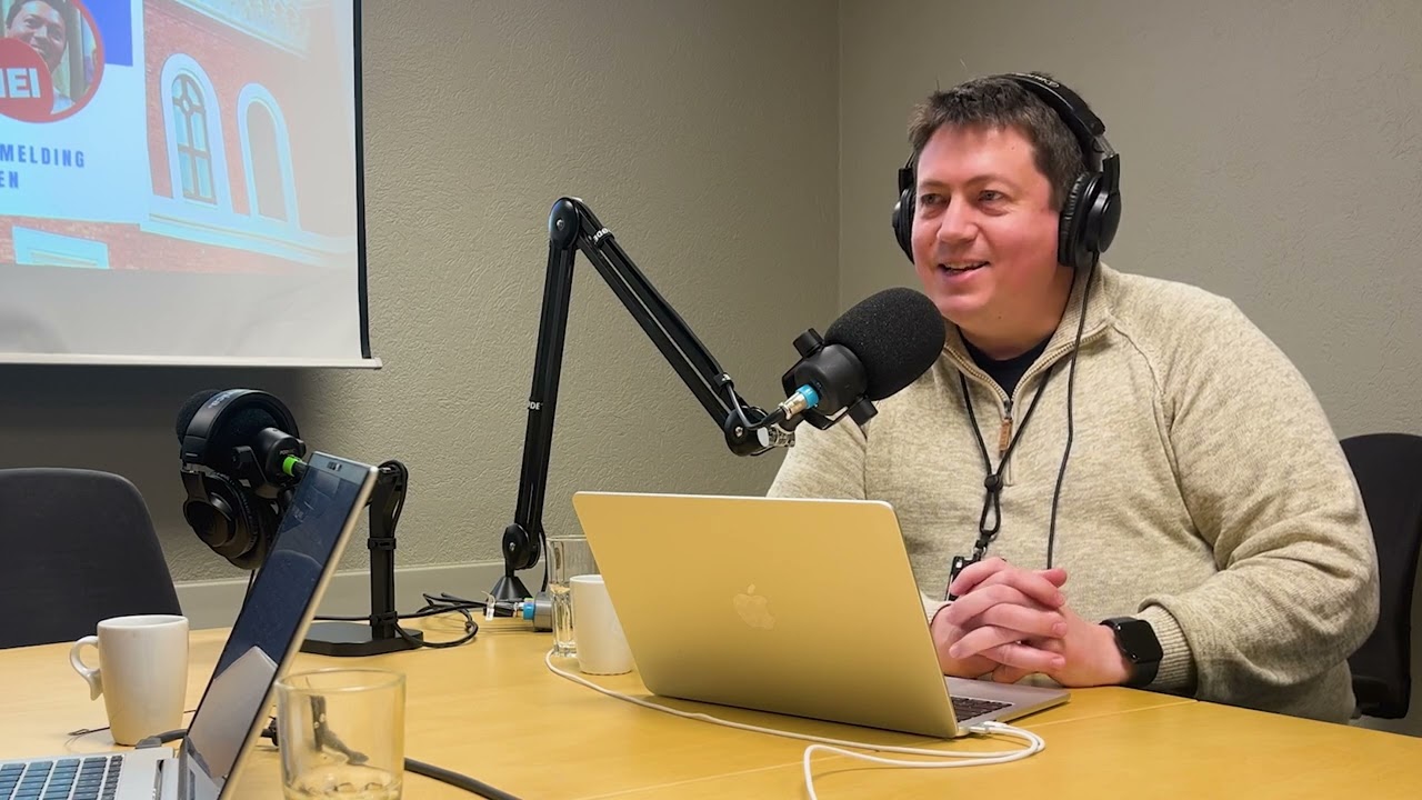 Krever uenighet med noen at man er enig med andre?