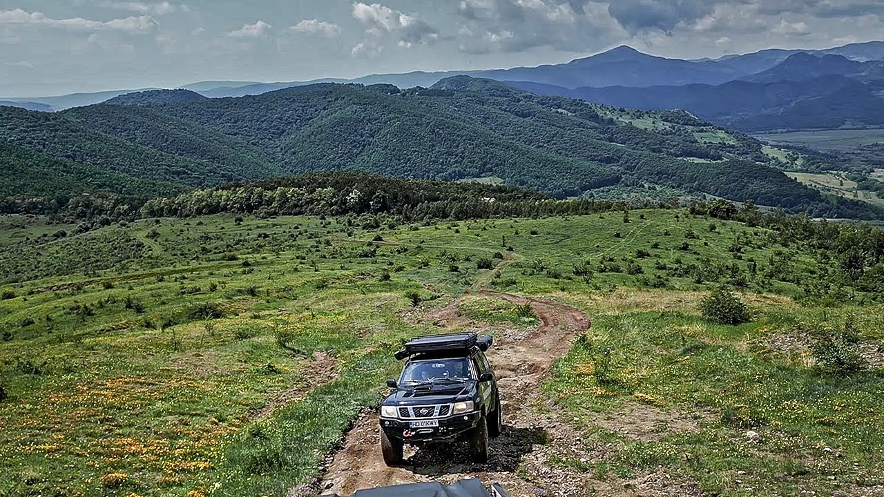 Overlanding Romania Camping Overnight Apuseni Highlights Nissan Patrol Jeep Land Rover
