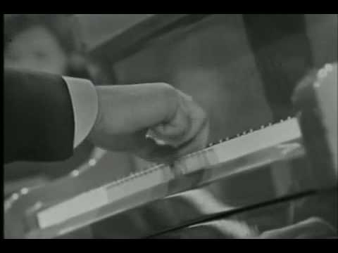 Yakov Flier plays Beethoven Piano Concerto no. 3 (Part 2/4).