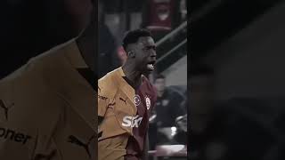 Kahpe Felek Bana Bir Kere Gülse