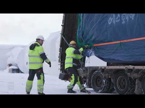 Kaitsevägi tugevdab liikursuurtükkidega