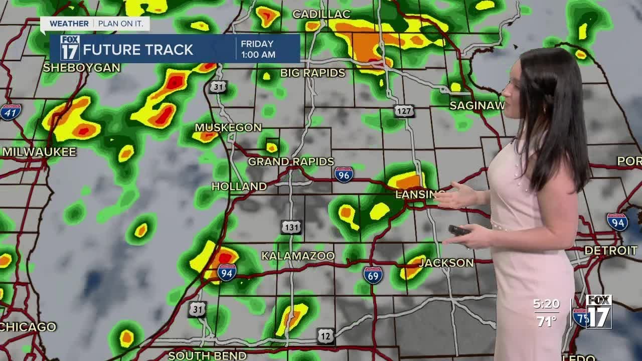 Strong to severe thunderstorms possible Thursday night - YouTube