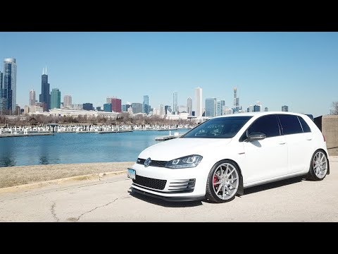 Volkswagen Golf GTI . Это лучший автомобиль в своём классе за такие деньги .чипованный гольф.
