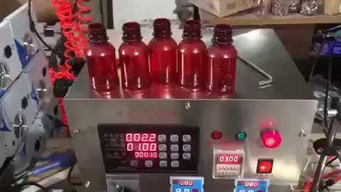 Máy chiết rót 4 vòi tự động