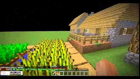 Minecraft PropHunt | Under the map!