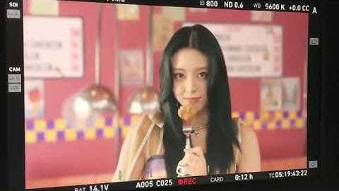 Itzy- SWIPE Official Audio (Yuna)cut.