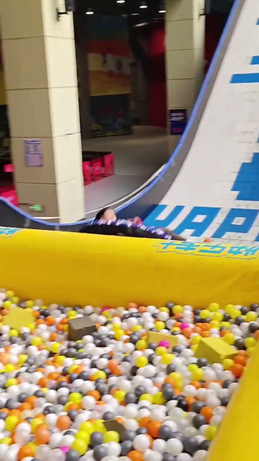 GreatGreat fun ??Amusement park | Trampoline park