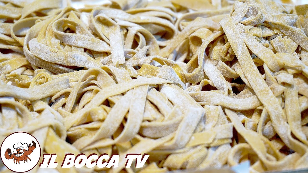 535 - Tagliatelle fatte in casa alle castagne...e poi dopo lo champagne! (pasta fatta in casa)
