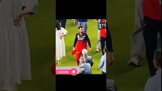 THE WAY HE WAITED Unbothered About Anything & Patiently Waited To Hug Anushka #shorts #viral #virat