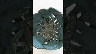 How to make a clay bowl with hand prints 🖐🏿🖐🏾🖐🏽🖐🏼🖐🏻 #clayart #teachers #shorts