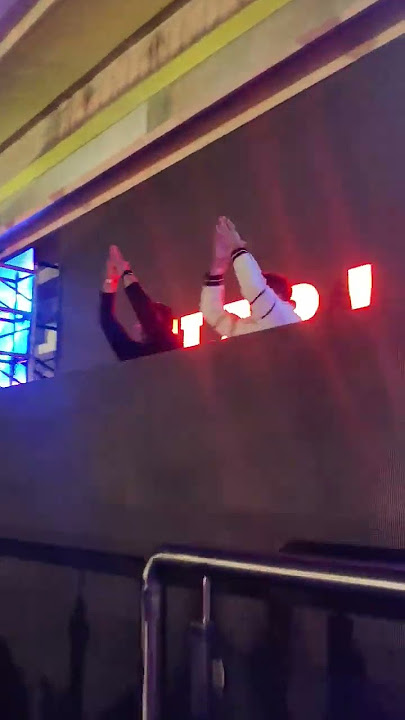 DJ/VDJ CHAITANYA @NYE2K23 CLAP EFFECT.https://instagram.com/01chaitanya?igshid=YmMyMTA2M2Y=