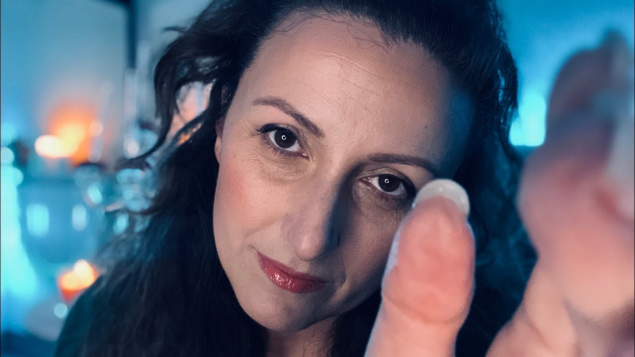 Mi prendo cura di te e della tua insonnia | ASMR for sleep | skincare relaxing | personal attentions