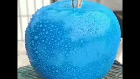 Синее яблоко