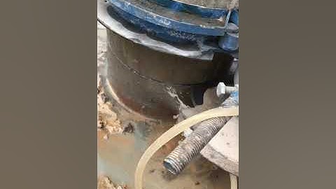 Máy cắt cọc ly tâm