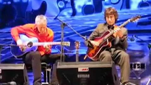 Frank Vignola and Tommy Emmanuel - Jam Blues