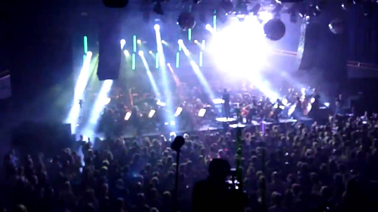 Armin van Buuren Classical Interpetations NNO @ Groningen - Blue fear ...