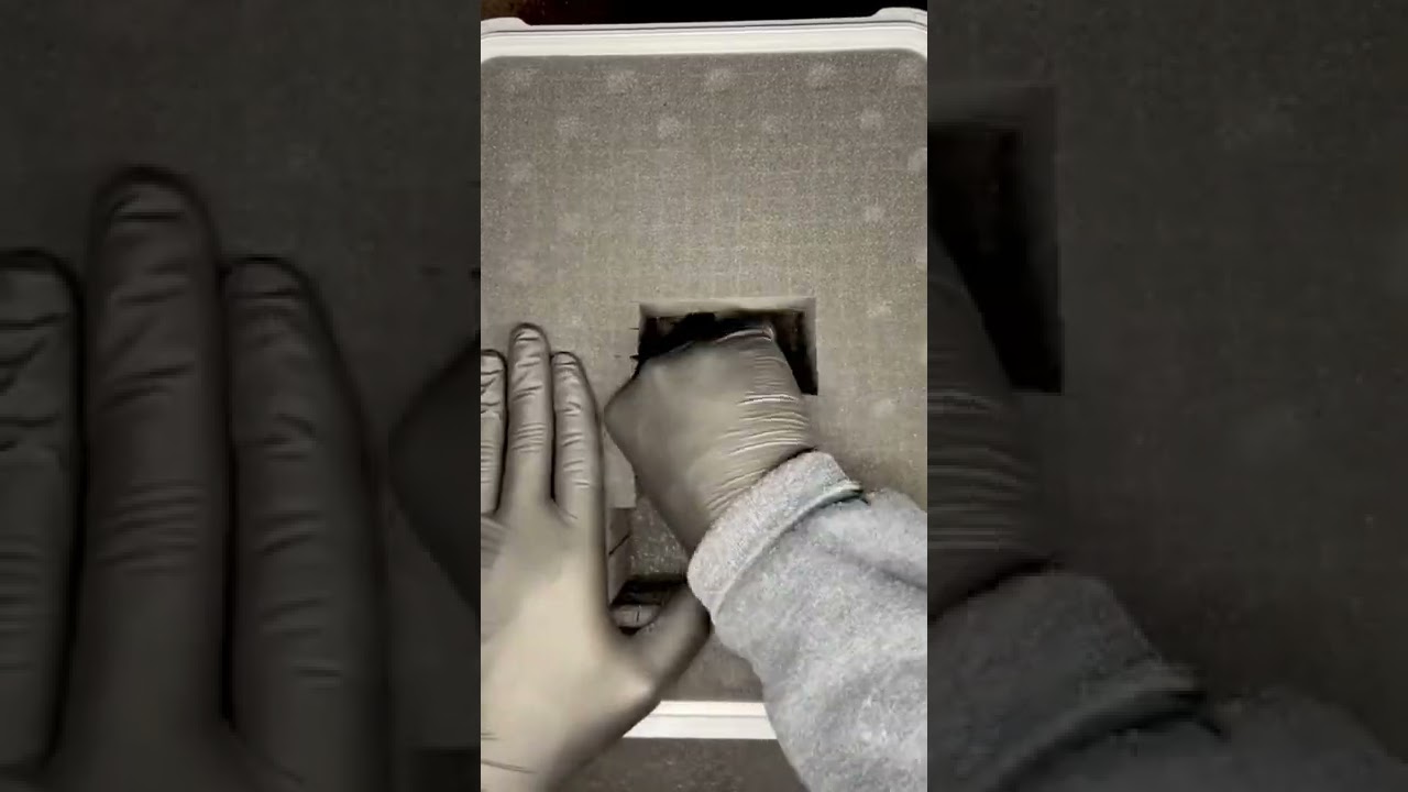 Plucking a Rycrafted Glass #headyglass #glassblowing #glass