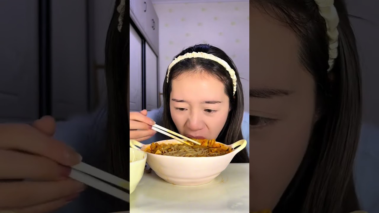 Face Fat Frenzy: My Diet Disaster During Spring Festival