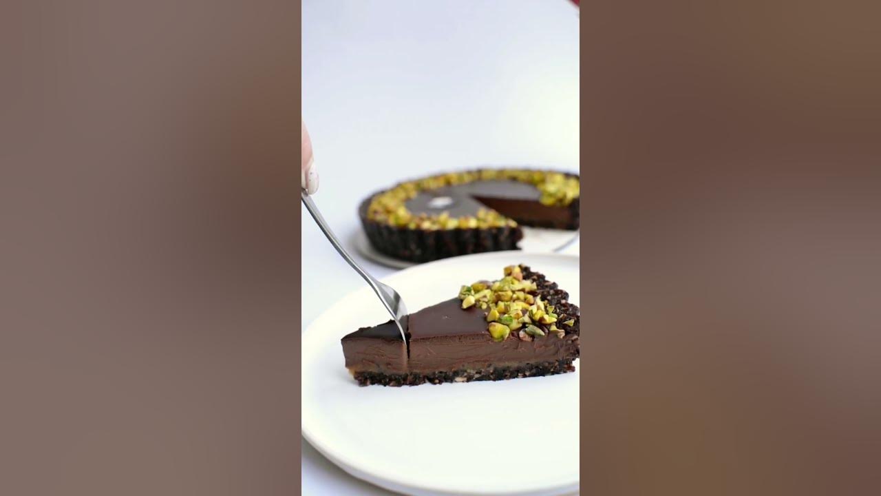 Фісташково-шоколадний кейк! #cakes #макаронс #giftideas #подарунки # ...