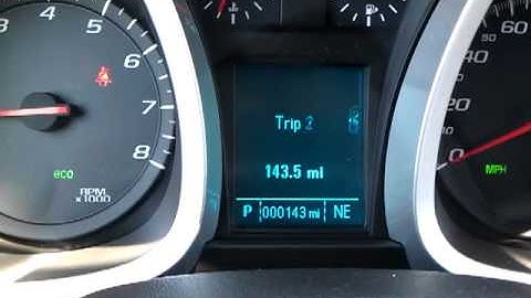 Chevy Equinox   DIC, Trip & Fuel Info Menu