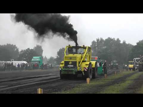 K-700 A, 2 Kasis mit Probleme beim Trecker Treck 2011 in Lübtheen