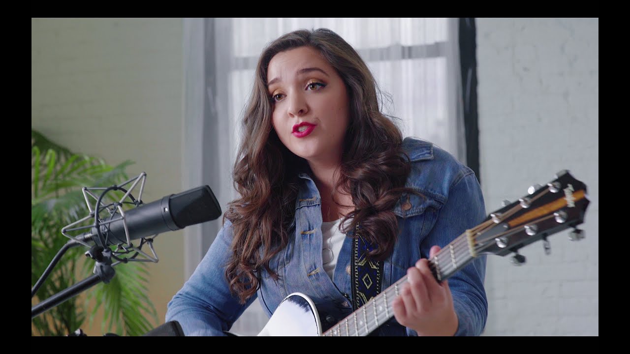 Guarda "Dying" - Original Song by Casey McQuillen su YouTube Guarda "Dying" - Original Song by Casey McQuillen su YouTube