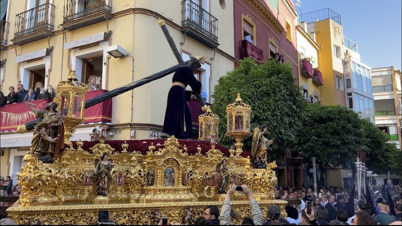 Señor de la Salud de Los Gitanos en la Cuesta del Rosario 2023 [4K] (La Saeta) Semana Santa Sevilla