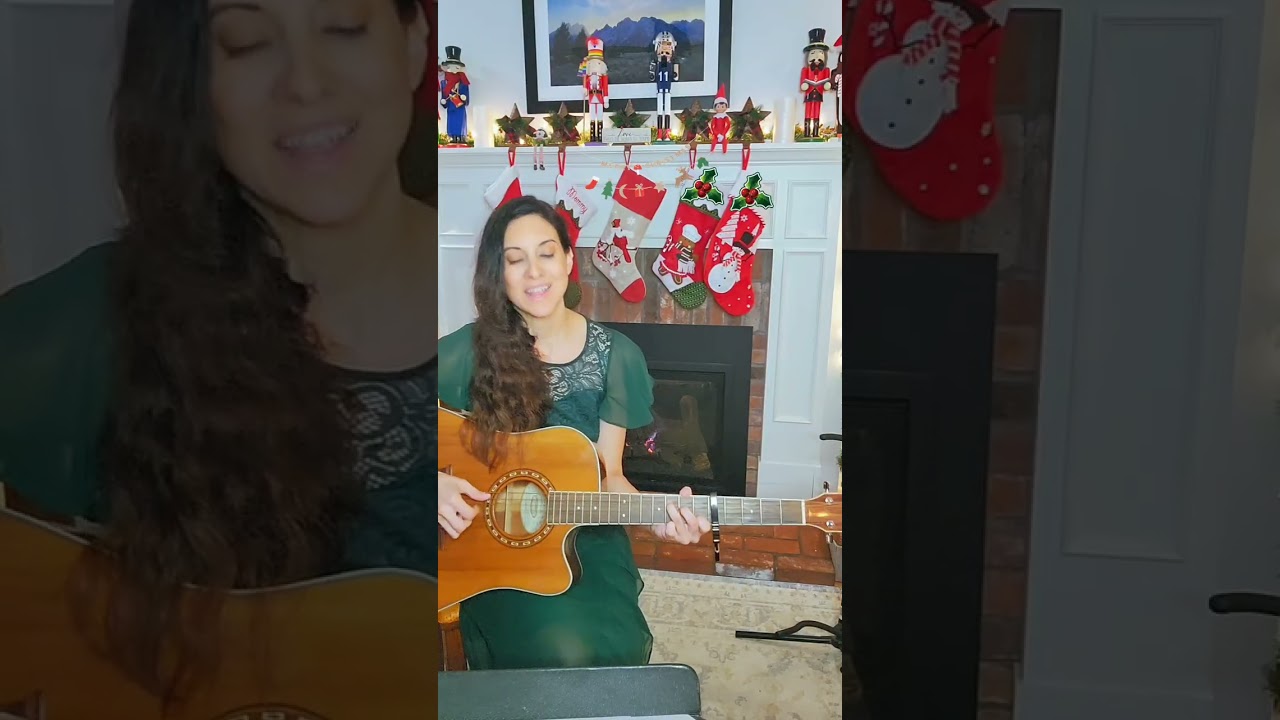 O Holy Night (Christmas Song) - Julie Winn Cover 
