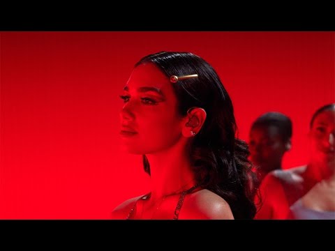 Dua Lipa – ‘Levitating’ at the AMAs 2020