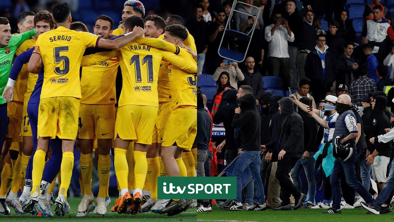 😱 Espanyol fans invade pitch after Barcelona win LaLiga! ITV Sport