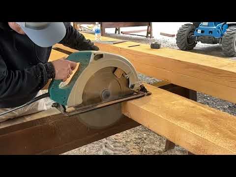 Cutting Western Red Cedar with a circular saw on the jobsite