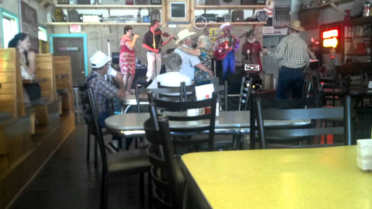 Sparky's in Hatch New Mexico YouTube