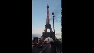 Эйфелева башня вечер Eiffel Tower - Видео Турист(видео турист Эйфелева башня вечер Eiffel Tower lights Видео туриста сияющая огнями Эйфелева башня в Париже., 2015-02-07T05:55:15.000Z)