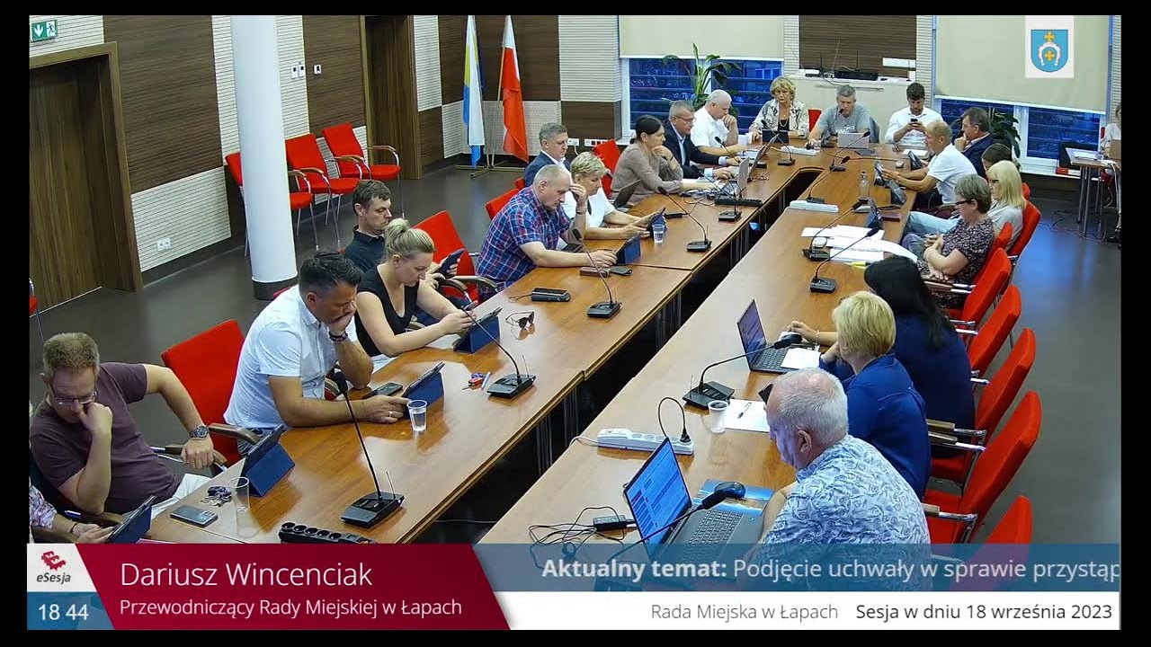 LXXII nadzwyczajna sesja Rady Miejskiej w Łapach w dniu 18 września 2023r.  godz. 