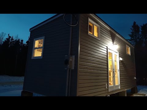 Manitoba First Nation turning sea cans into mould-proof houses | CTV National News