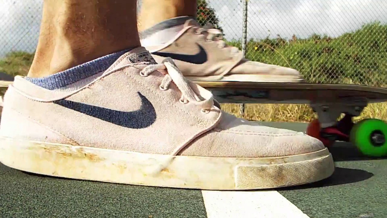 HOW TO SKATEBOARD