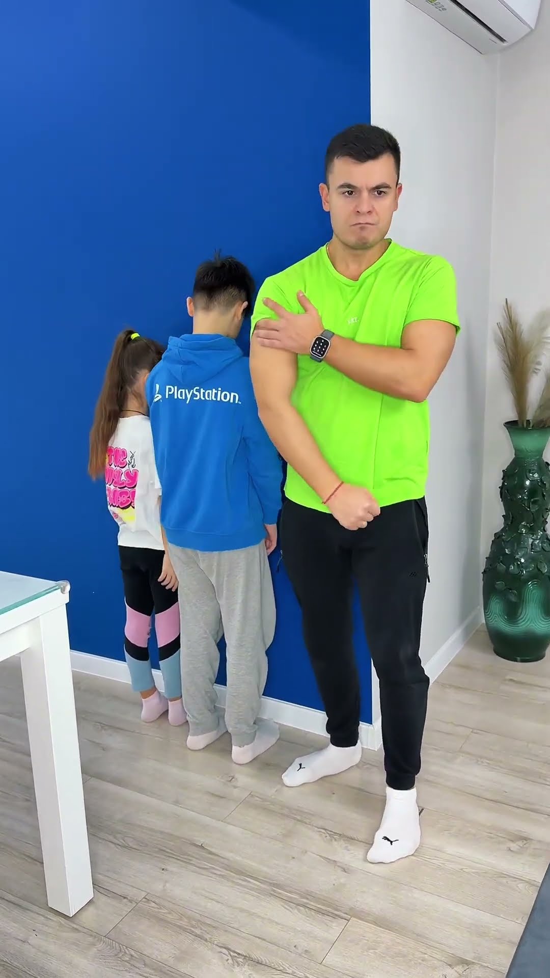 Mom is Boss by Secret Vlog