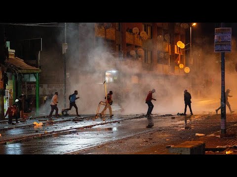 Video: Videoisierte Unruhen In London PSP-Räuber Für Schuldig Befunden