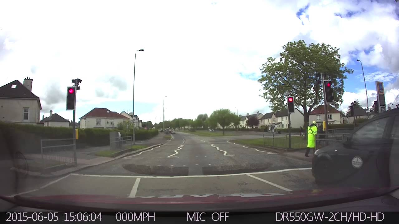 private-hire-taxi-driver-totally-ignores-red-light-youtube