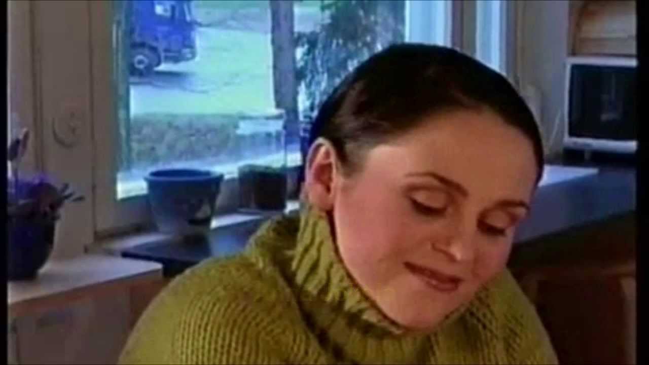 Riisinjyvän kokoinen maailmanloppu (2013)