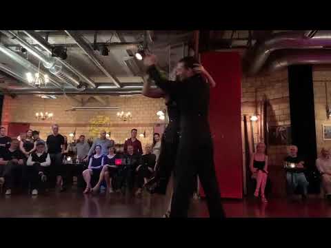 Yanick Wyler & Eugenia Parrilla, Milonga La Revoción 19.03.2022