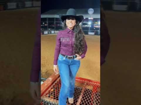 Boiadeira e não Cinderela 🔥#look #cowgirl #jeitodecowboy